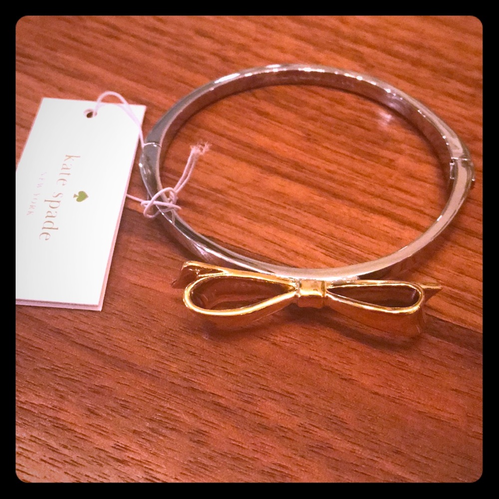 🎁 Kate Spade Bow Bangle